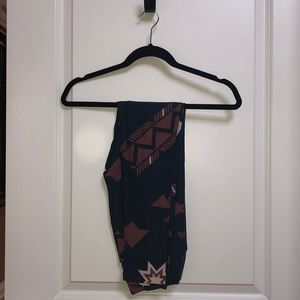 LulaRoe One Size Leggings- New